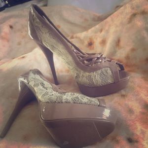 Sexy lace beige high heels size 10